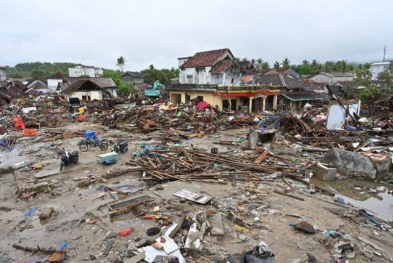 Tsunami Selat Sunda
