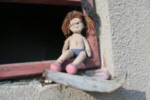 Merajut Asa dari Balik Pintu Panti Asuhan Bayi