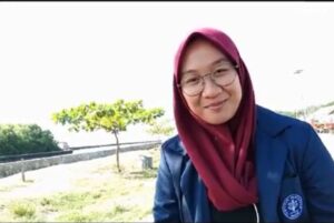 bantuan biaya kuliah