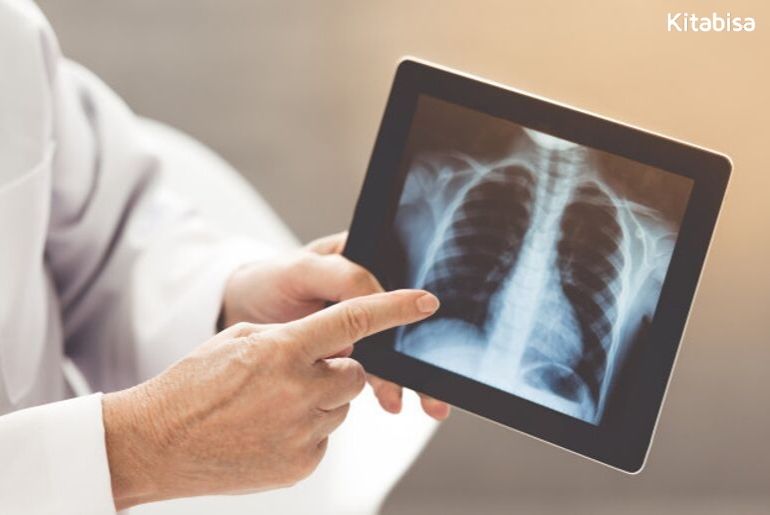 penyakit pneumonia adalah