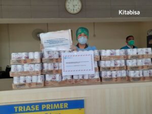 Penyaluran 9.000 susu BEAR BRAND kepada tenaga medis dan kelompok masyarakat rentan
