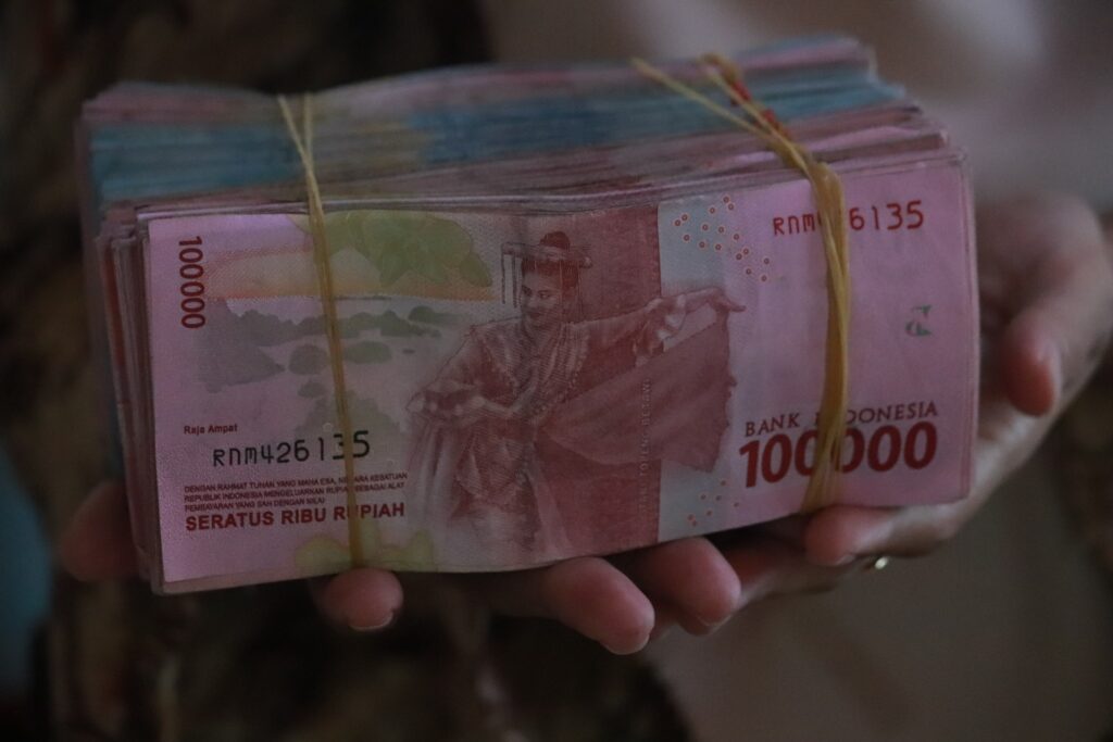 contoh wakaf tunai